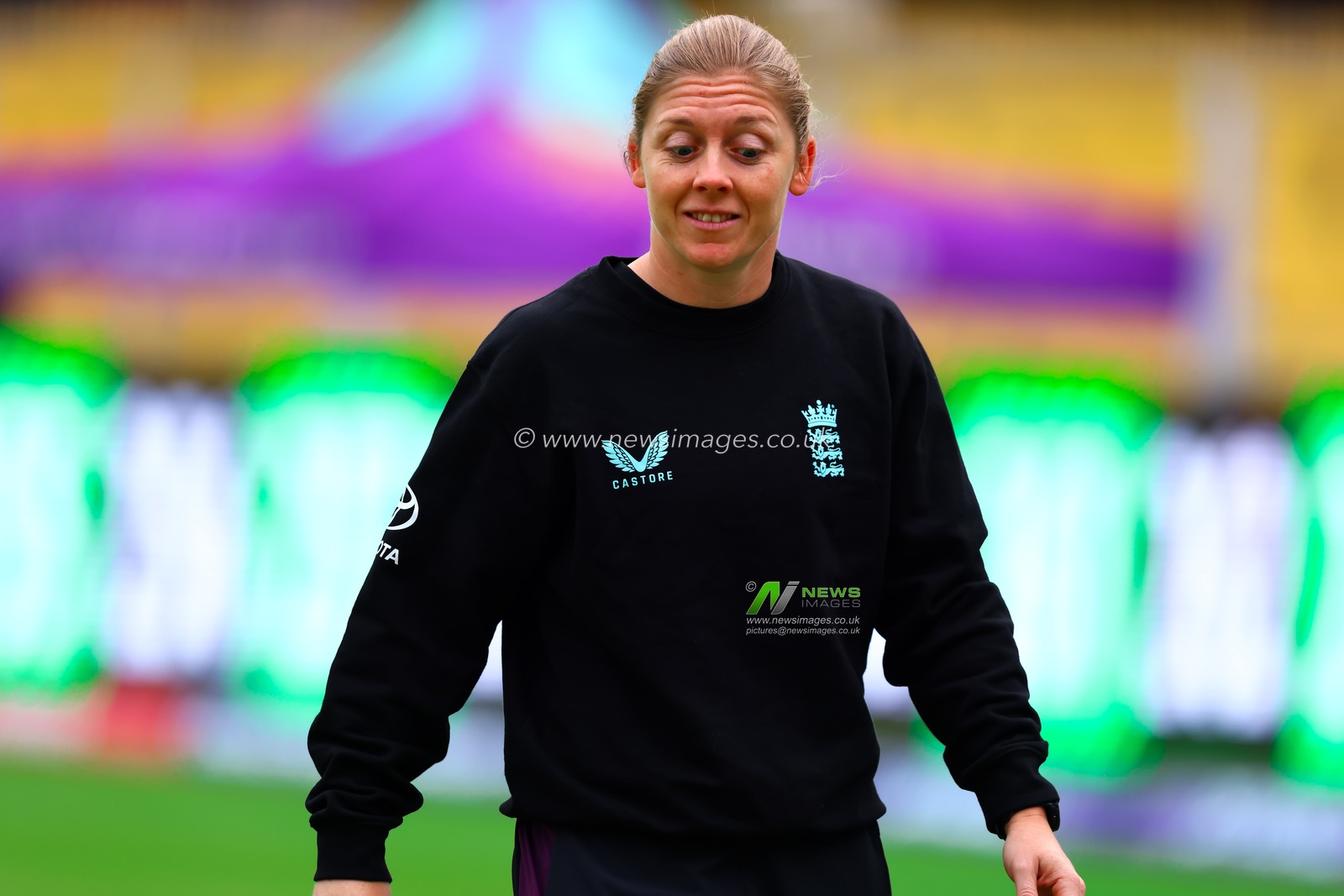 Heather Knight of England during the ICC Women's World Cup England Woman vs South Africa Women pre match training session at ACA Barsapara Cricket Stadium, Guwahati, India, 2nd October 2025

(Photo by Shubhajit Roy Karmakar/News Images)