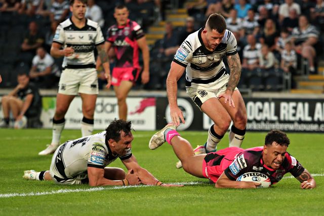 Betfred Super League Round 14 Hull FC v Castleford Tigers