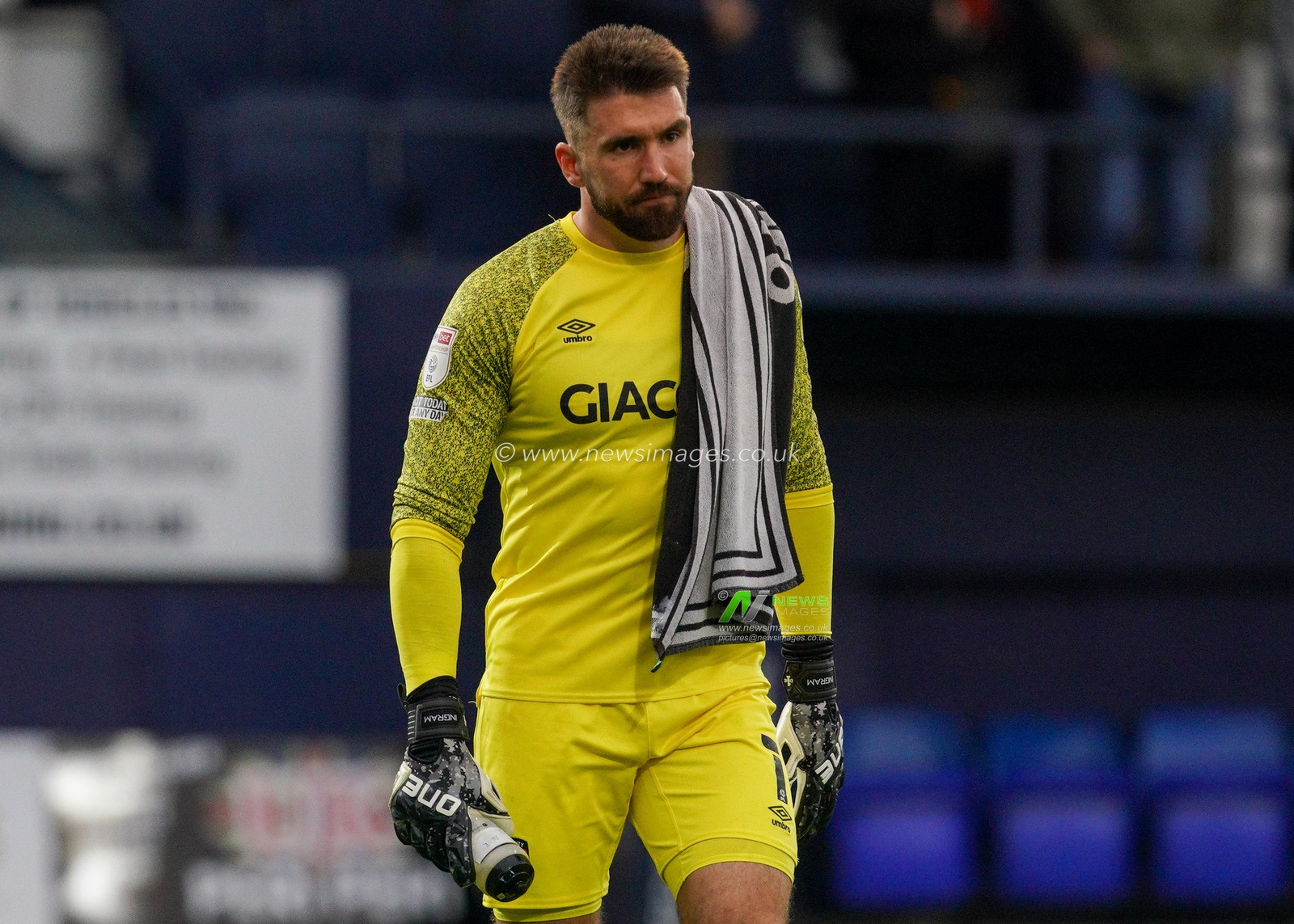 Jacob Greaves #4 of Hull City looks despondent at the end of the game