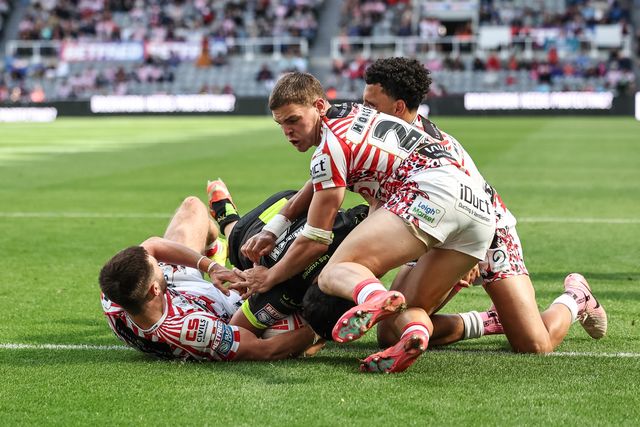 Betfred Magic Weekend 2025 Leigh Leopards v Catalans Dragons