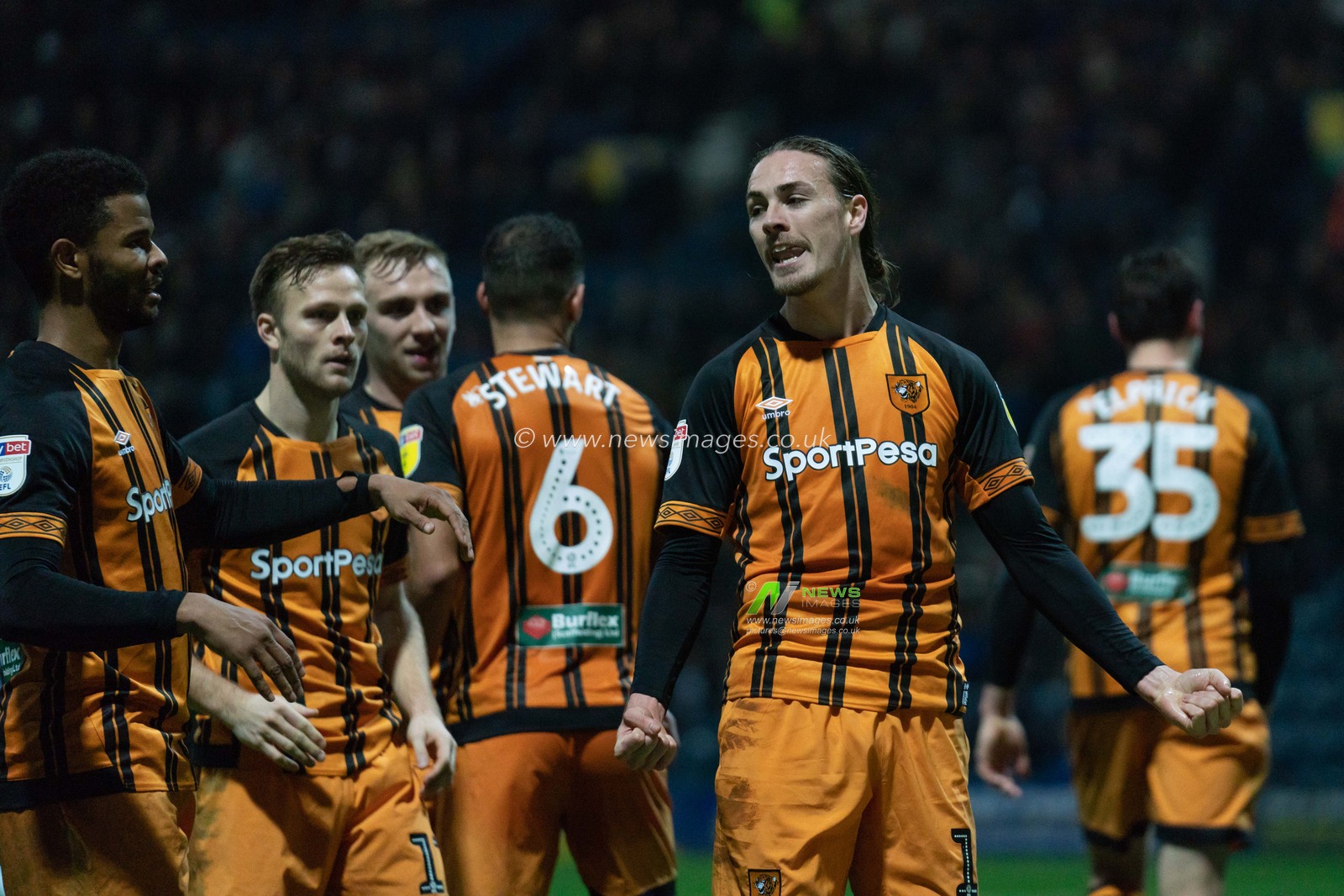 Hull City's Jackson Irvine celebrates scoring his sides second goal 


26th December 2018, Deepdale, Preston, England; Sky Bet Championship, Preston North End vs Hull City ; 


Credit: Terry Donnelly/News Images

English Football League images are subject to DataCo Licence