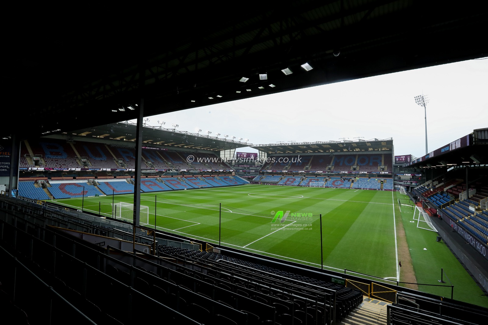 General view of Turf Moor ahead of the Premier League match Burnley vs West Ham United at Turf Moor, Burnley, United Kingdom on 07 February 2026

(Photo by Jorge Horsted/News Images)