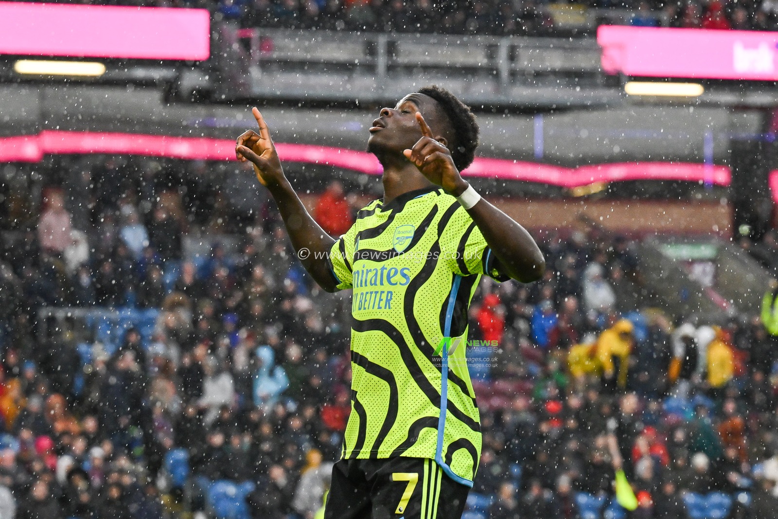 Bukayo Saka of Arsenal celebrates his goal to make it 0-3 during the Premier League match Burnley vs Arsenal at Turf Moor, Burnley, United Kingdom, 17th February 2024

(Photo by Craig Thomas/News Images)