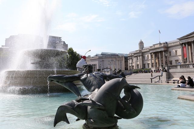 Trafalgar Square in the heatwave