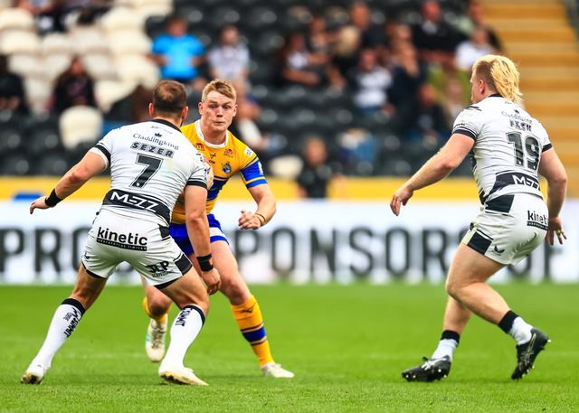 James McDonnell of Leeds Rhinos in action  during the Betfred Super League Round 24 match Hull FC vs Leeds Rhinos at MKM Stadium, Hull, United Kingdom, 30th August 2025

(Photo by Richard Bierton/News Images)