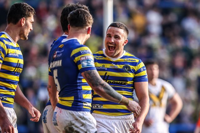 Matty Ashton of Warrington Wolves celebrates his try during the Betfred Super League round 5 match Warrington Wolves vs Castleford Tigers at The Halliwell Jones Stadium, Warrington, United Kingdom on 21 March 2026

(Photo by Alfie Cosgrove/News Images)