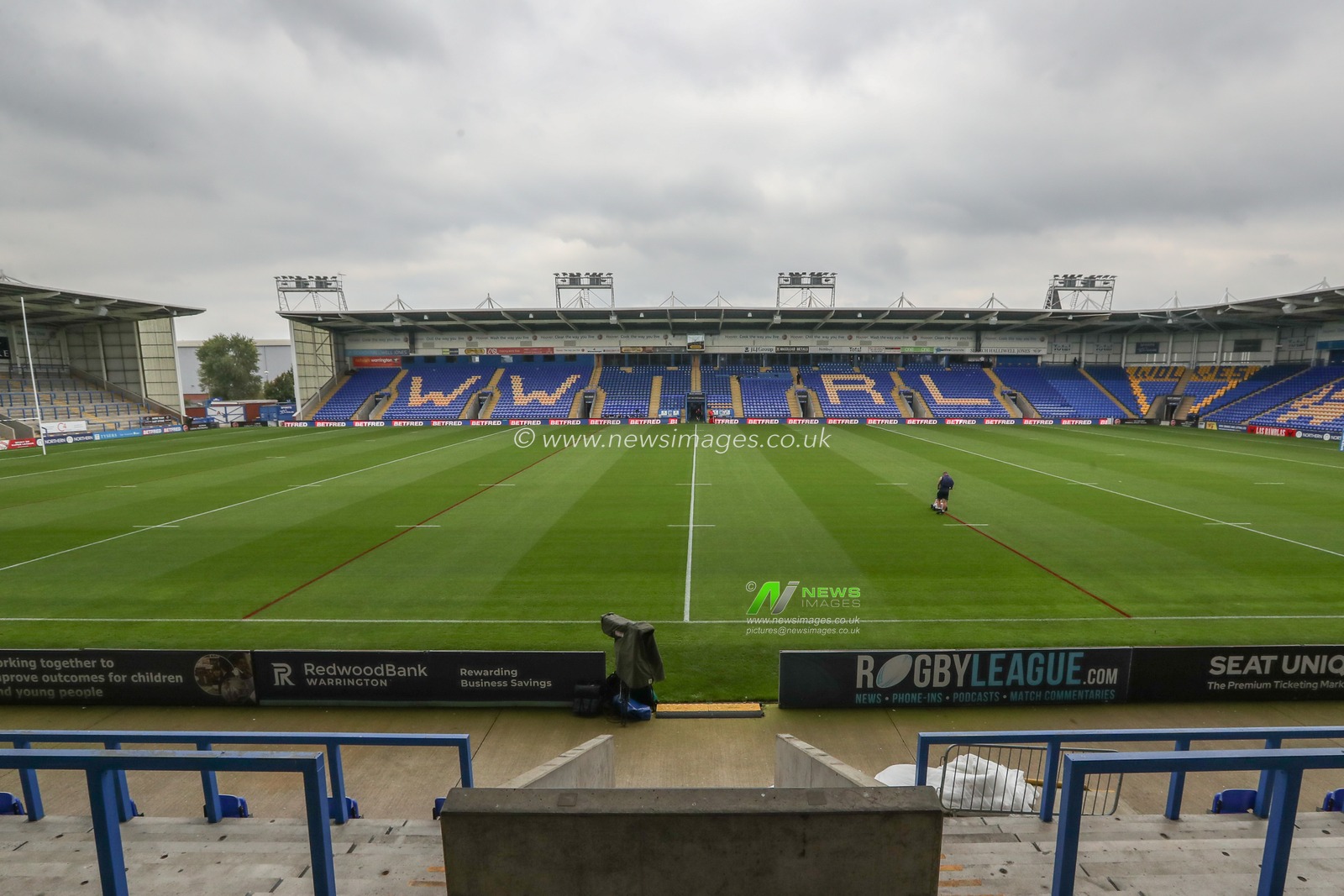 A general view of the Halliwell Jones Stadium during the Betfred Super League Round 25 match Warrington Wolves vs St Helens at Halliwell Jones Stadium, Warrington, United Kingdom, 7th September 2024

(Photo by Alfie Cosgrove/News Images)