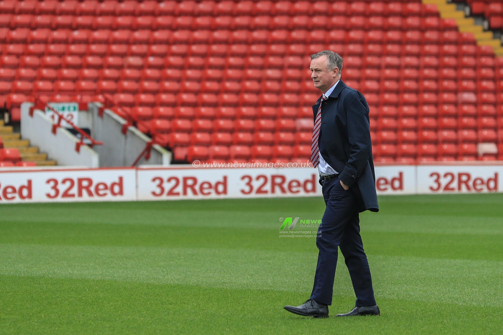 9th November 2019, Oakwell, Barnsley, England; Sky Bet Championship, Barnsley v Stoke City : Michael O'Neill manager of Stoke City inspects the pitch as he arrives at Oakwell for his first game in charge of Stoke City 

Credit: Mark Cosgrove/News Images