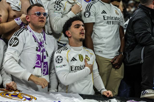 Real Madrid fans during the UEFA Champions League last 16 second leg match Manchester City vs Real Madrid at The City of Manchester Stadium, Manchester, United Kingdom on 17 March 2026

(Photo by Mark Cosgrove/News Images)