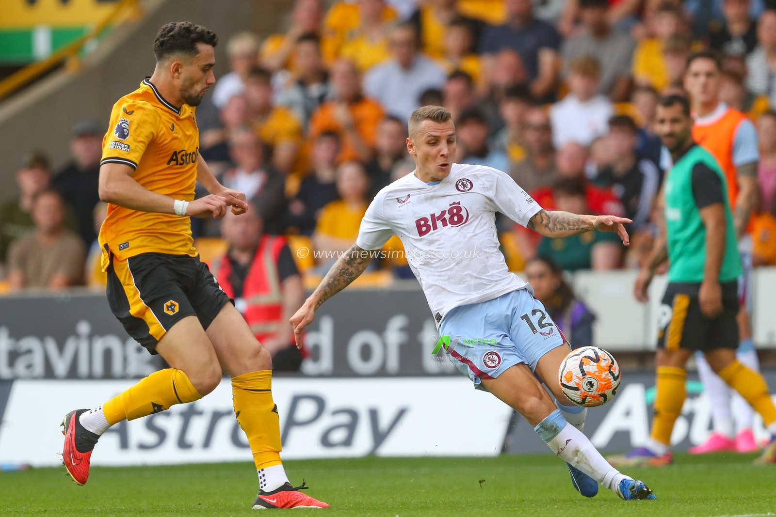 Lucas Digne #12 of Aston Villa crosses the ball during the Premier League match Wolverhampton Wanderers vs Aston Villa at Molineux, Wolverhampton, United Kingdom, 8th October 2023

(Photo by Gareth Evans/News Images)