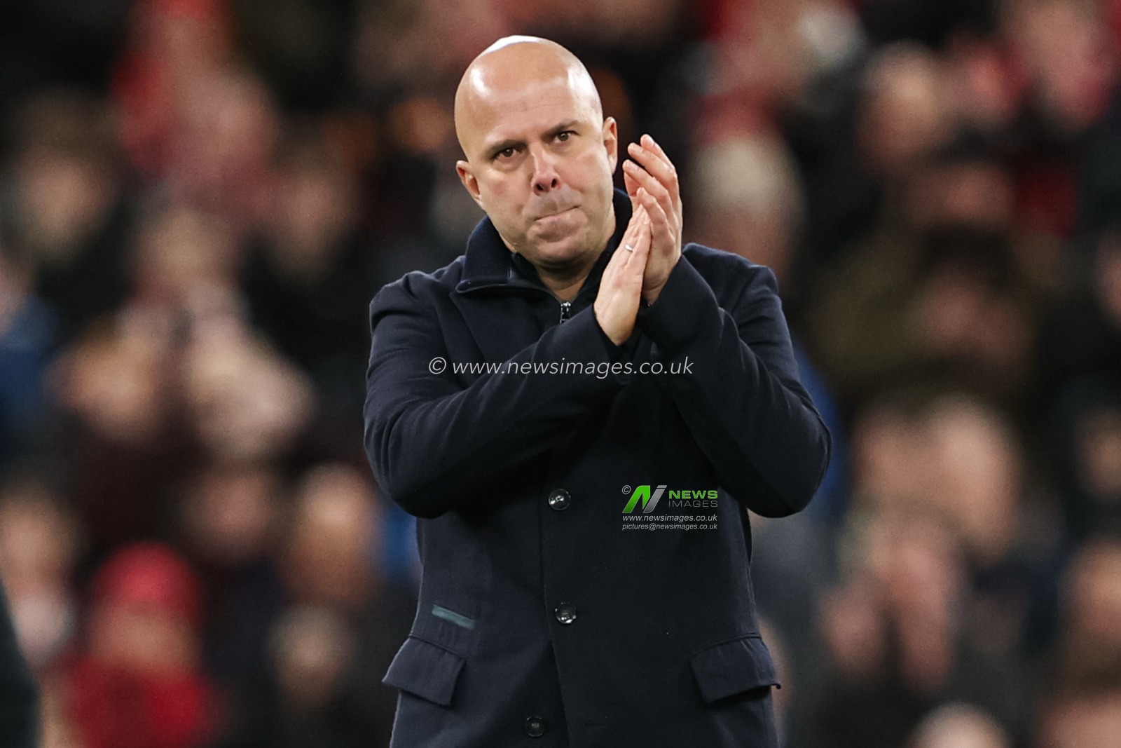 Arne Slot manager of Liverpool applauds the fans after the game in the Emirates FA Cup Third Round match Liverpool vs Barnsley at Anfield, Liverpool, United Kingdom, 12th January 2026

(Photo by Alfie Cosgrove/News Images)
