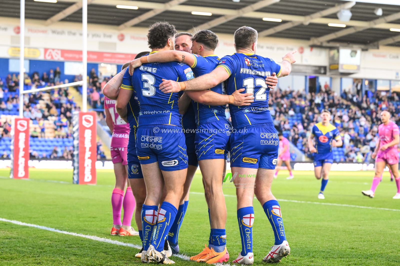Toby King of Warrington Wolves celebrates his try during the Betfred Super League Round 11 match Warrington Wolves vs Hull KR at Halliwell Jones Stadium, Warrington, United Kingdom, 9th May 2024

(Photo by Craig Thomas/News Images)