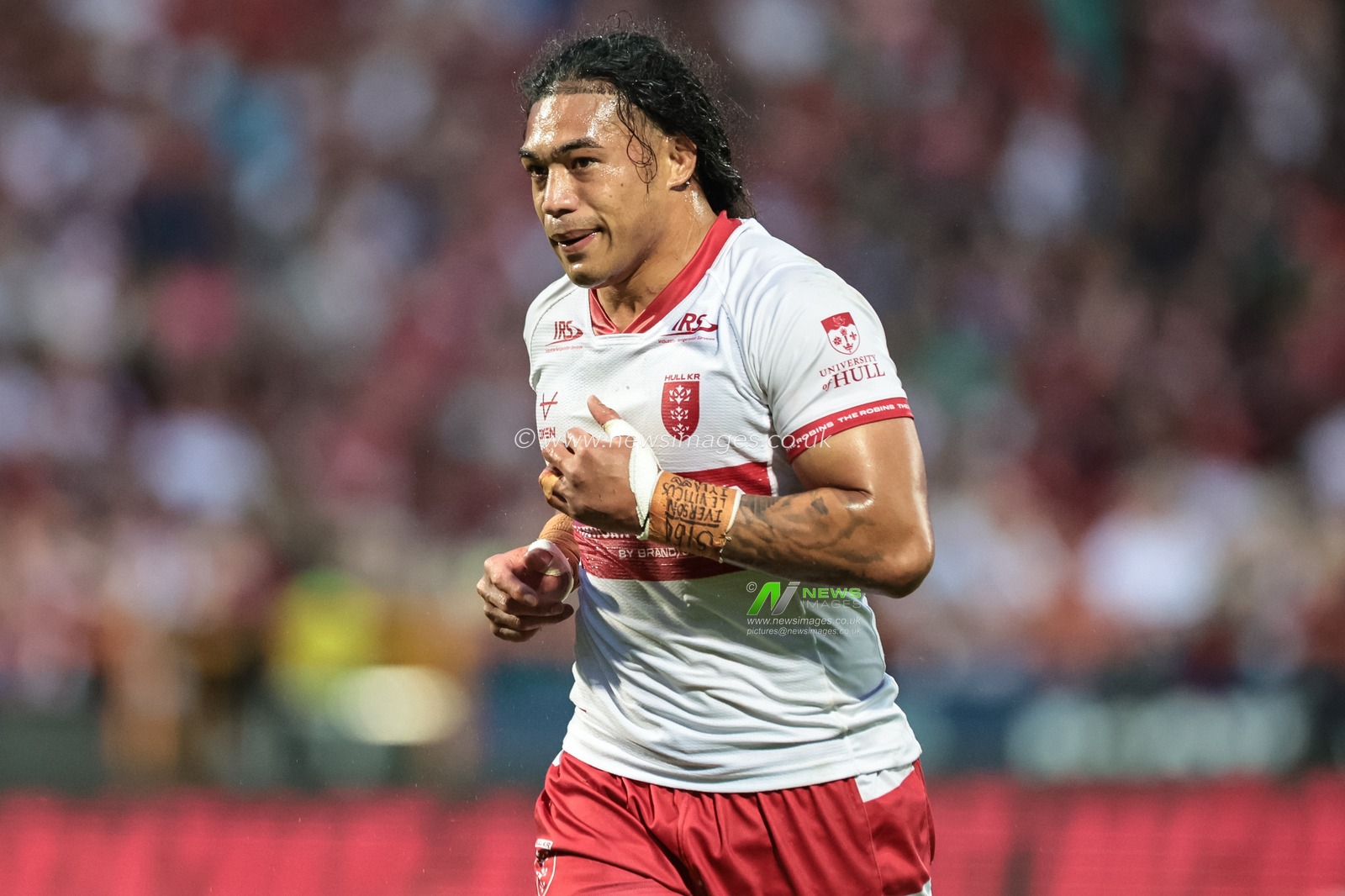 Tom Amone of Hull KR during the Betfred Super League round 12 match Hull KR vs Wigan Warriors at Sewell Group Craven Park, Hull, United Kingdom on 21 May 2026

(Photo by Mark Cosgrove/News Images)