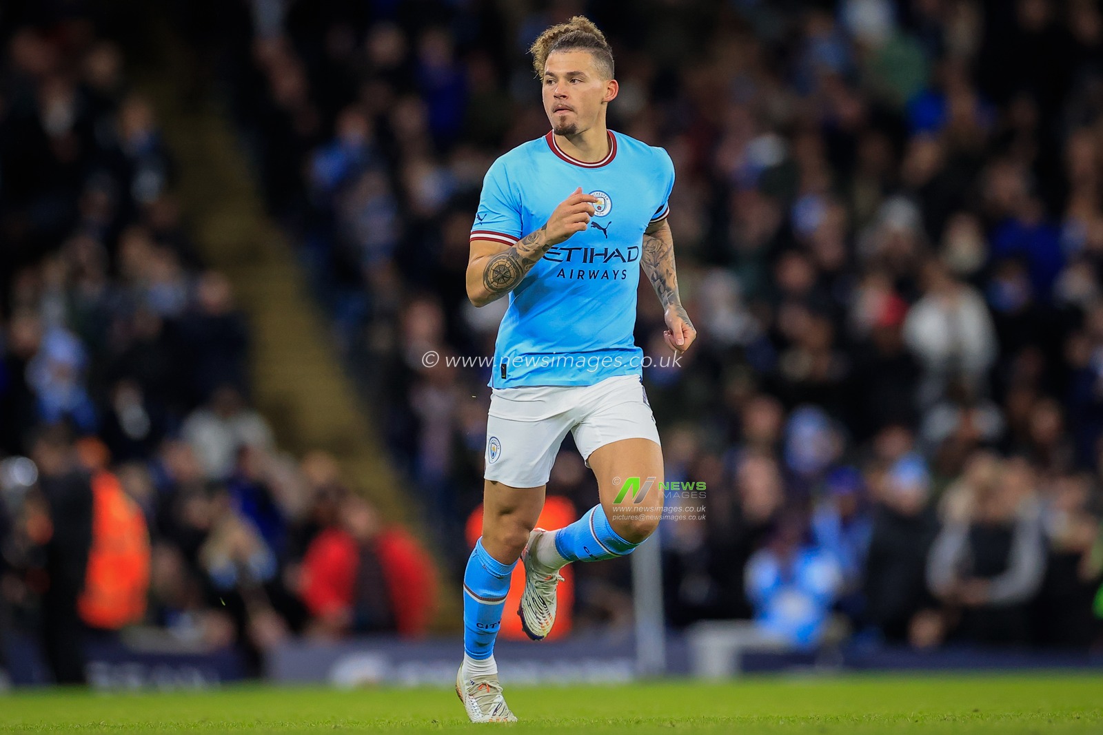 Kalvin Phillips #4 of Manchester City comes on as a substitute during the Emirates FA Cup Third Round match Manchester City vs Chelsea at Etihad Stadium, Manchester, United Kingdom, 8th January 2023

(Photo by Conor Molloy/News Images)
