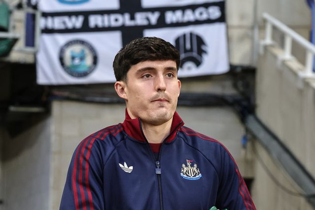 Tino Livramento of Newcastle Untied arrives during the UEFA Champions League Last 16 match Newcastle Untied vs Barcelona at St. James's Park, Newcastle, United Kingdom on 10 March 2026

(Photo by Mark Cosgrove/News Images)