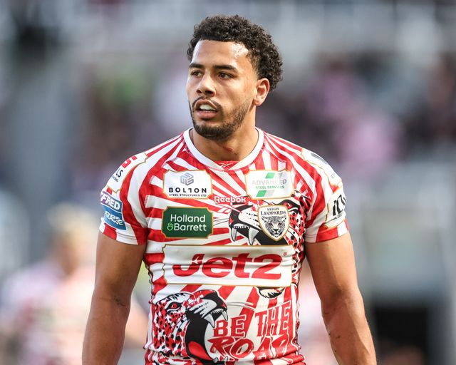 Betfred Magic Weekend 2025 Leigh Leopards v Catalans Dragons