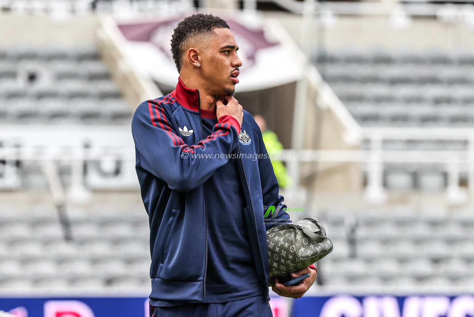 Jacob Ramsey of Newcastle United arrives during the Premier League match Newcastle Untied vs West Ham United at St. James's Park, Newcastle, United Kingdom on 17 May 2026

(Photo by Alfie Cosgrove/News Images)