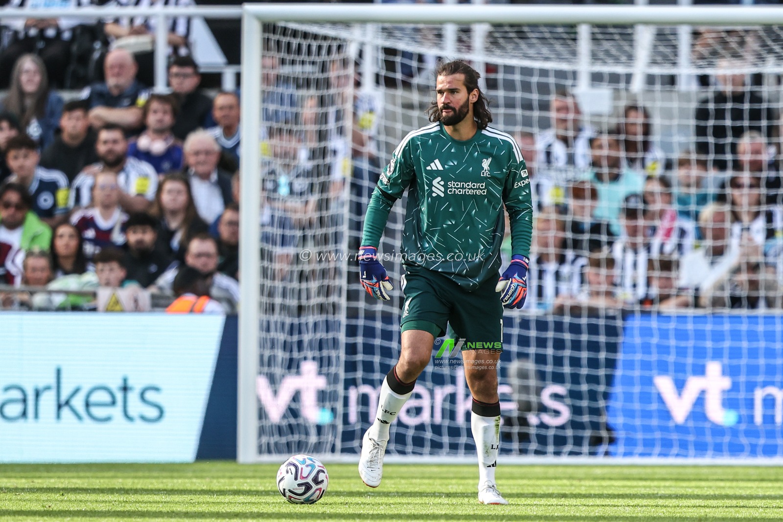 Liverpool goalkeeper Alisson Becker in action during the Premier League match Newcastle Untied vs Liverpool at St. James's Park, Newcastle, United Kingdom on 23 August 2026

(Photo by Alfie Cosgrove/News Images)
