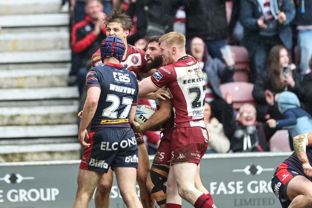 Abbas Miski of Wigan Warriors goes over for a try to make it 22-14 during the Betfred Super League Round 8 match Wigan Warriors vs St Helens at The Brick Community Stadium, Wigan, United Kingdom, 18th April 2025

(Photo by Mark Cosgrove/News Images)