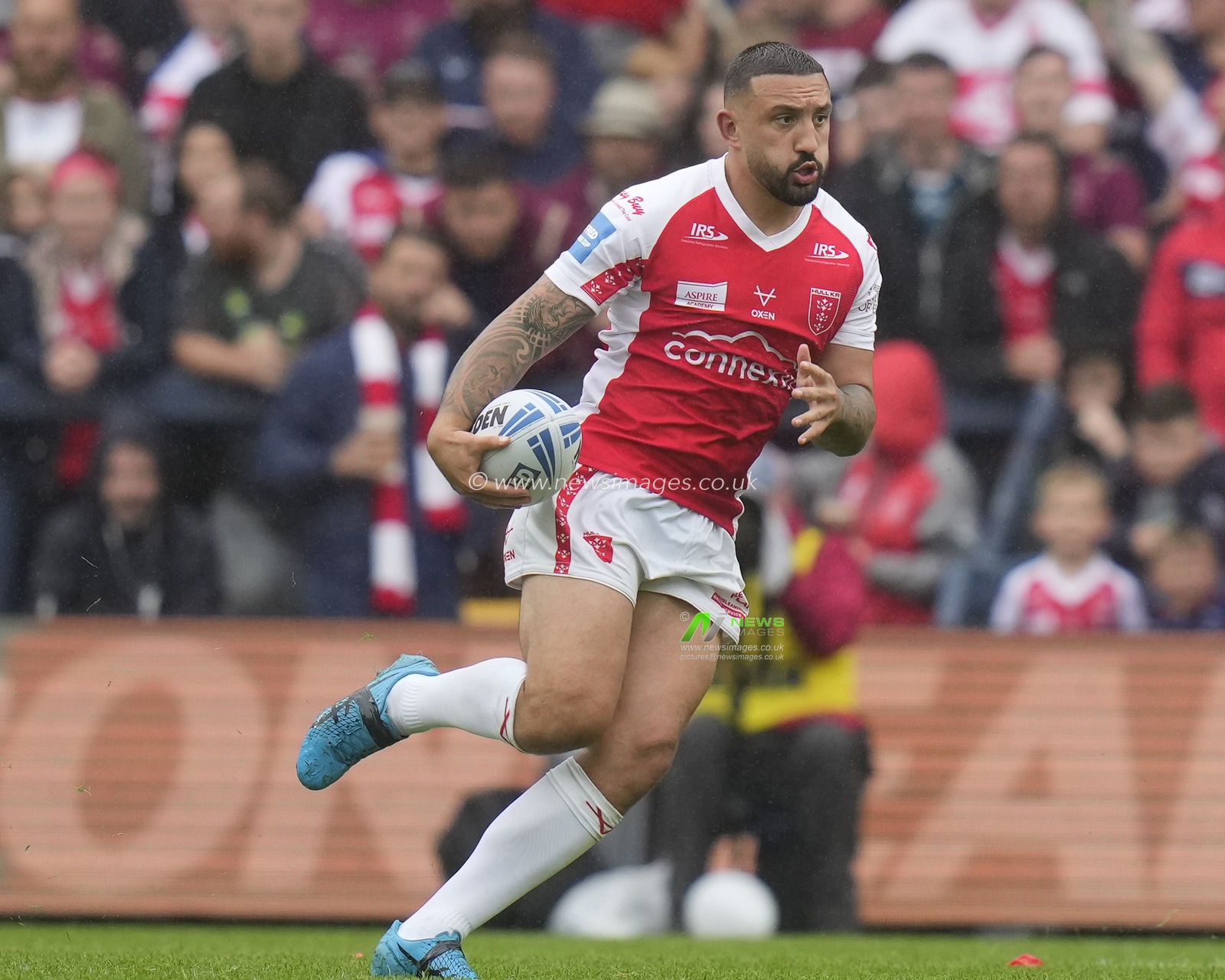 Elliot Minchella #13 of Hull KR during the Betfred Challenge Cup Semi Final match Hull KR vs Wigan Warriors at Sewell Group Craven Park, Kingston upon Hull, United Kingdom, 23rd July 2023

(Photo by Steve Flynn/News Images)