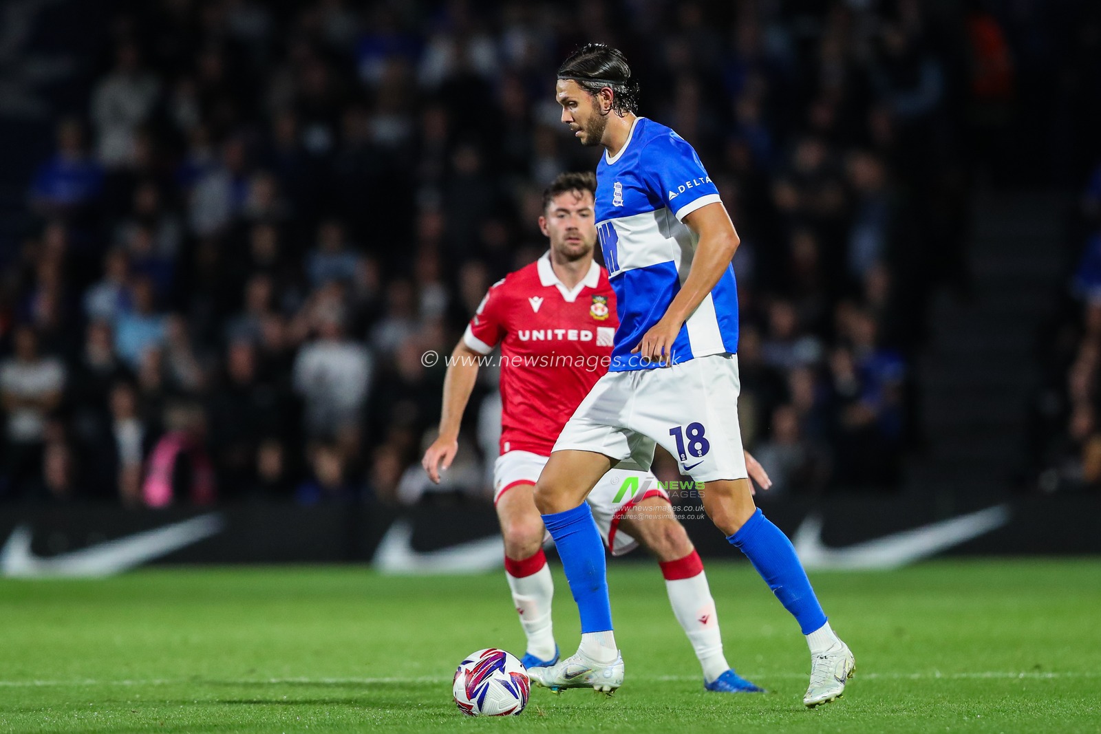 Willum ÃžÃ³r Willumsson of Birmingham City in action during the Sky Bet League 1 match Birmingham City vs Wrexham at St. Andrew's @ Knighthead Park, Birmingham, United Kingdom, 16th September 2024

(Photo by Gareth Evans/News Images)
