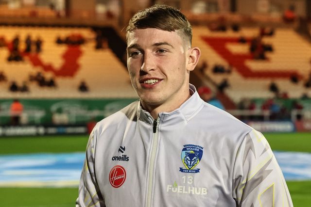 Matty Nicholson of Warrington Wolves arrives during the Betfred Super League Semi-Finals match Hull KR vs Warrington Wolves at Sewell Group Craven Park, Kingston upon Hull, United Kingdom, 4th October 2024

(Photo by Mark Cosgrove/News Images)