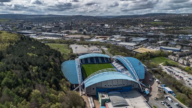 Betfred Super League Huddersfield Giants v Catalans Dragons