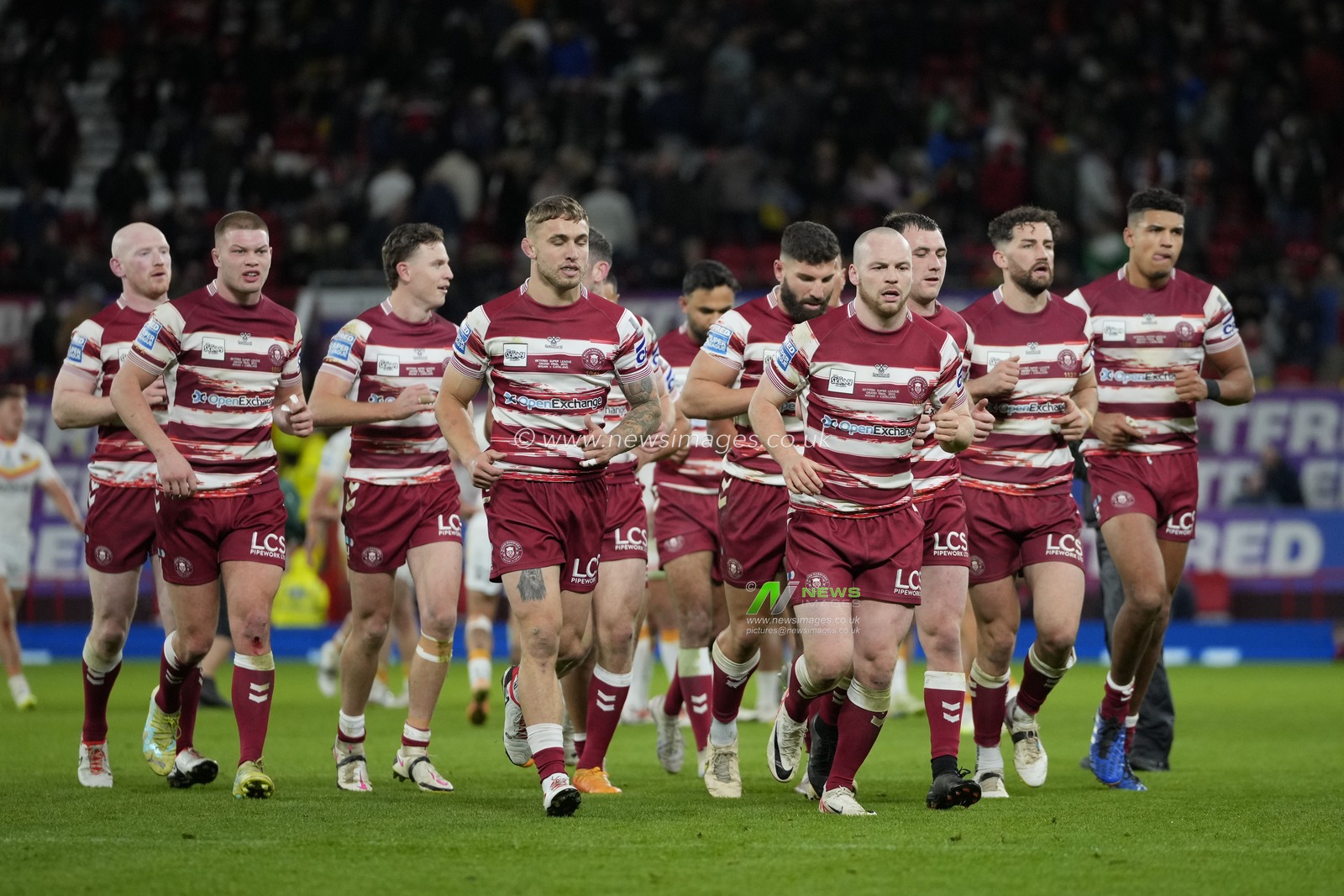 Wigan Warriors  leave the field after the first half during the Betfred Super League Grand Final match Wigan Warriors vs Catalans Dragons at Old Trafford, Manchester, United Kingdom, 14th October 2023

(Photo by Steve Flynn/News Images)