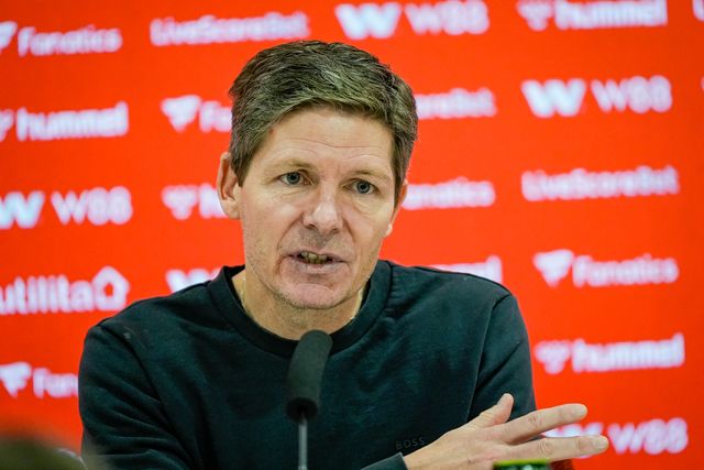 Crystal Palace manager Oliver Glasner in the manager post-match press conference during the Premier League match Sunderland vs Crystal Palace at Stadium Of Light, Sunderland, United Kingdom, 17th January 2026

(Photo by Maynard Manyowa/News Images)