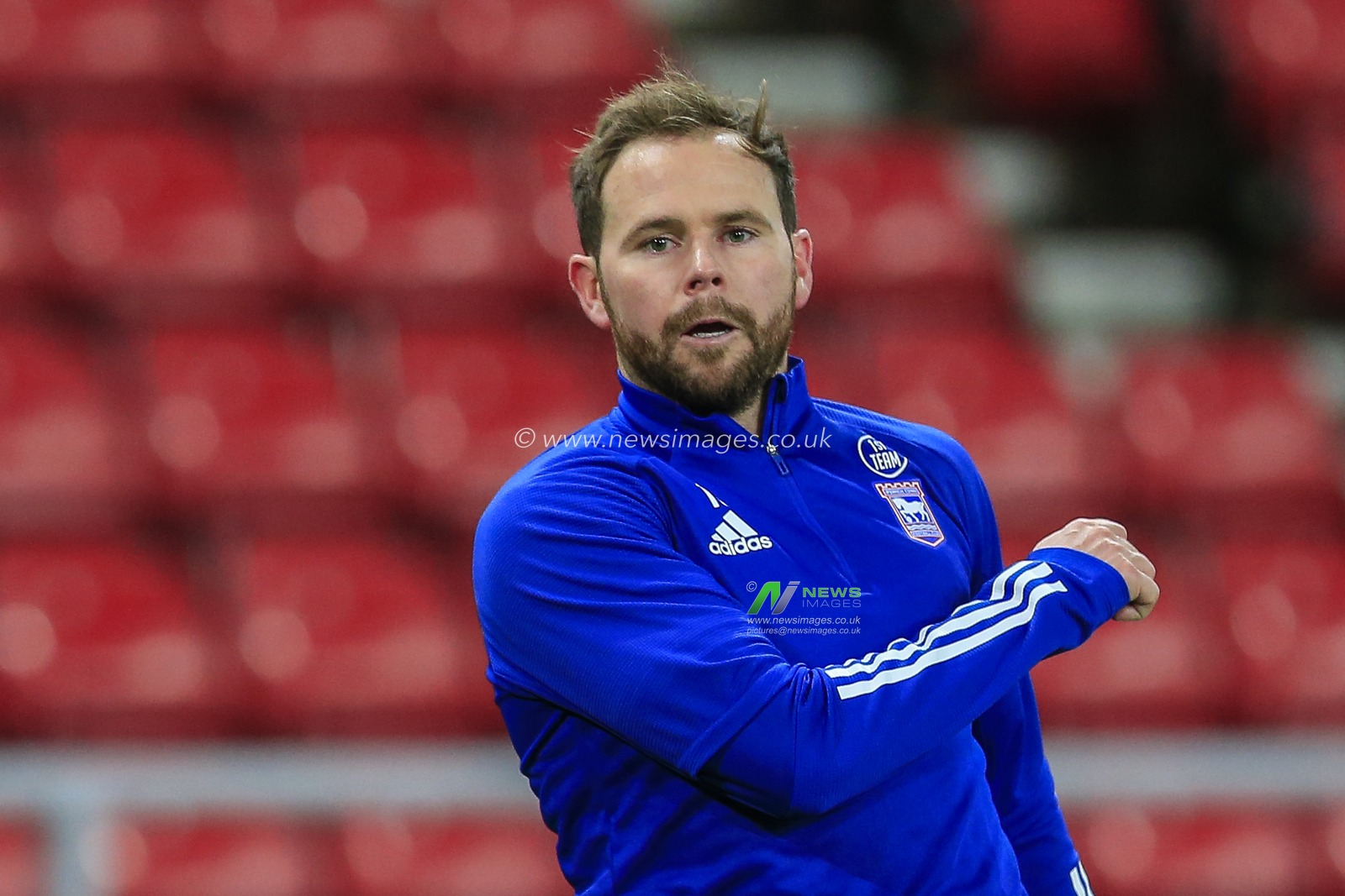 Alan Judge (18) of Ipswich Town during the pre-game warmup