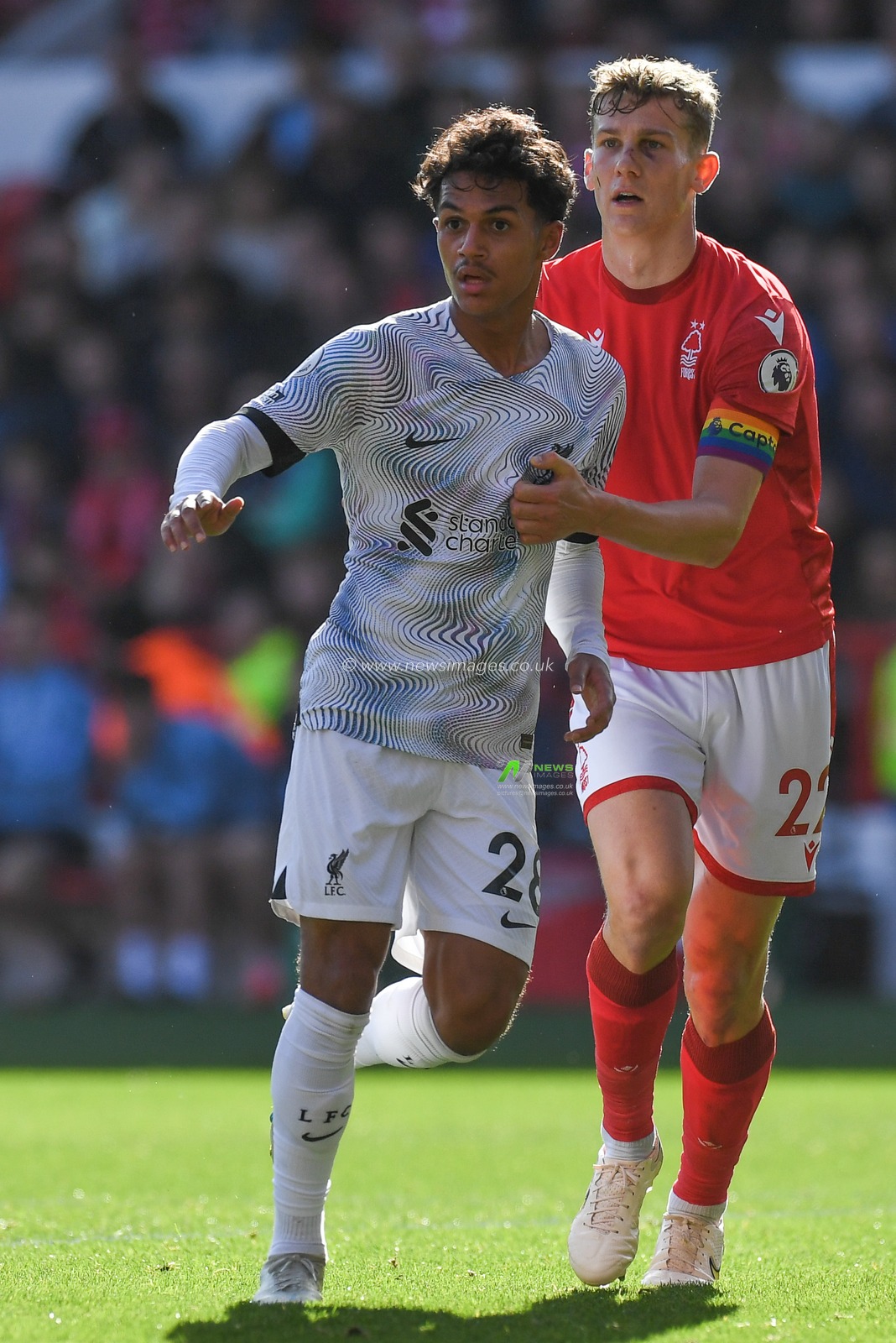 Fabio Carvalho #28 of Liverpool being held by Ryan Yates #22 of Nottingham Forest during the Premier League match Nottingham Forest vs Liverpool at City Ground, Nottingham, United Kingdom, 22nd October 2022

(Photo by Mike Jones/News Images)