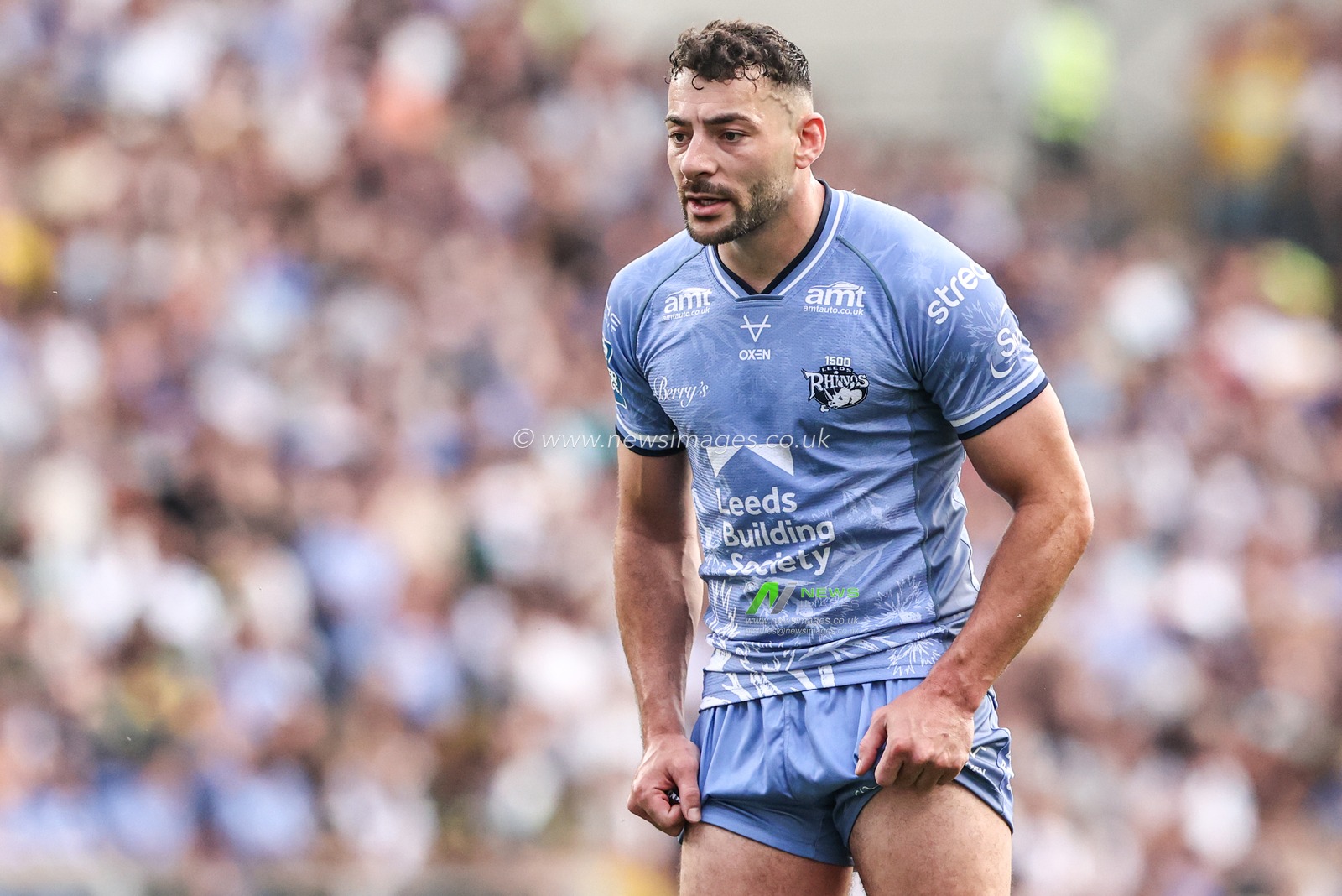 Jake Connor of Leeds Rhinos during the Betfred Super League round 16 match Leeds Rhinos vs Hull KR at AMT Headingley Stadium, Leeds, United Kingdom on 26 June 2026

(Photo by Alfie Cosgrove/News Images)