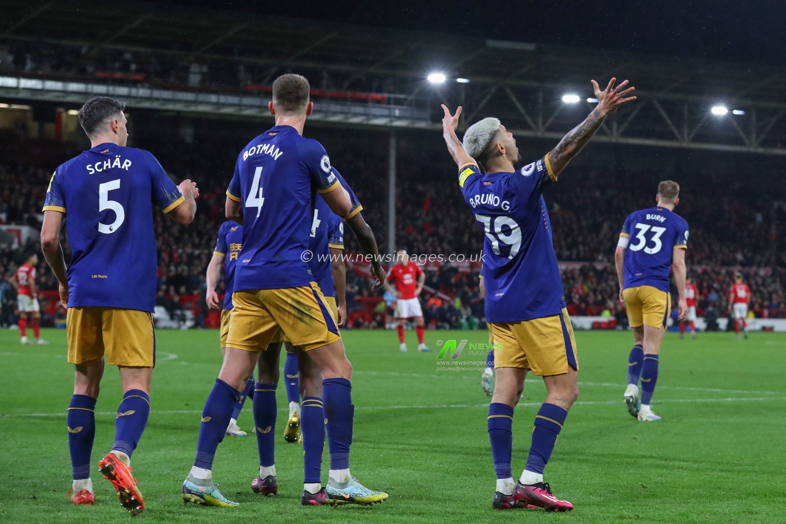 Chris Wood #39 of Nottingham Forest celebrates Alexander Isak #14 of Newcastle United goal to make it 1-2 during the Premier League match Nottingham Forest vs Newcastle United at City Ground, Nottingham, United Kingdom, 17th March 2023

(Photo by Gareth Evans/News Images)