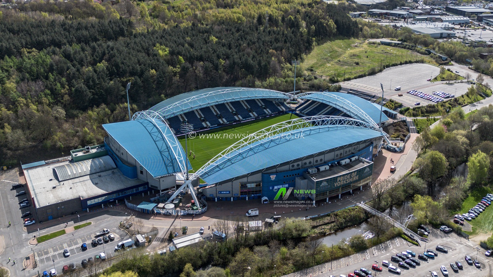 An aerial view of John Smithâ€™s Stadium ahead of the Betfred Super League match Huddersfield Giants vs Catalans Dragons at John Smith's Stadium, Huddersfield, United Kingdom, 13th April 2025

(Photo by Alfie Cosgrove/News Images)