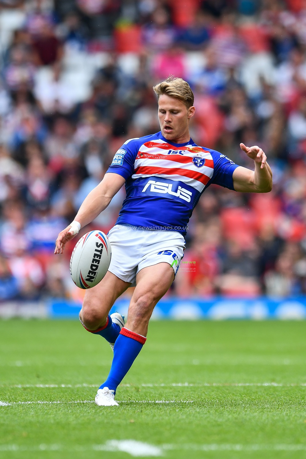 25th May 2019 , Anfield Stadium, Liverpool, England; Dacia Magic Weekend, Betfred Super League Round 16, Wakefield Trinity vs Catalans Dragons ; Jacob Miller (6) of Wakefield Trinity in action 

Credit: Craig Thomas/News Images