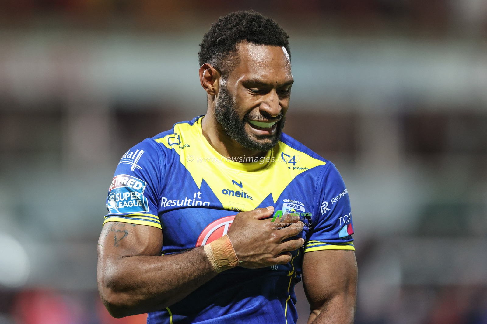 Rodrick Tai of Warrington Wolves holds his chest after being tackled during the Betfred Super League Semi-Finals match Hull KR vs Warrington Wolves at Sewell Group Craven Park, Kingston upon Hull, United Kingdom, 4th October 2024

(Photo by Alfie Cosgrove/News Images)
