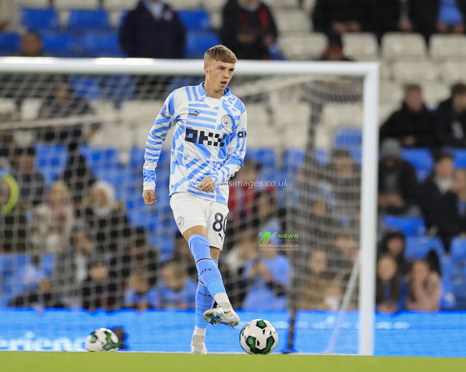 Cole Palmer #80 of Manchester City ahead of the Carabao Cup Third Round match Manchester City vs Chelsea at Etihad Stadium, Manchester, United Kingdom, 9th November 2022

(Photo by Conor Molloy/News Images)