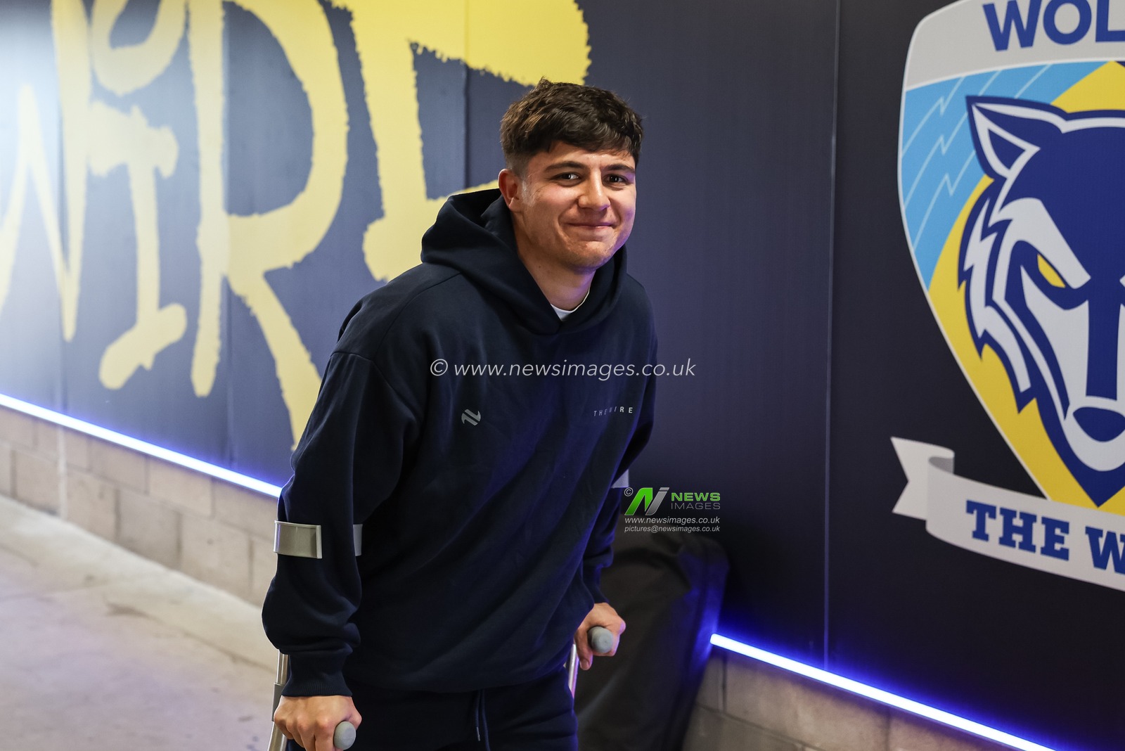 Oli Leyland of Warrington Wolves  during the Betfred Super League Round 13 match Warrington Wolves vs Castleford Tigers at Halliwell Jones Stadium, Warrington, United Kingdom, 30th May 2025

(Photo by Mark Cosgrove/News Images)