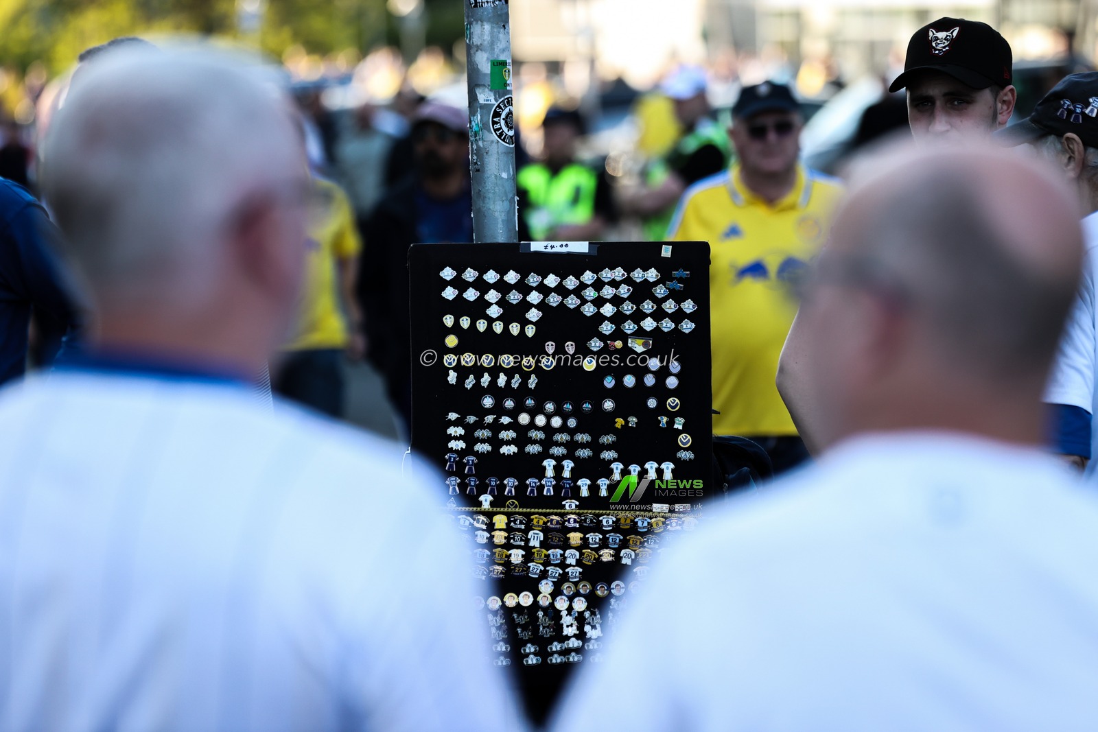 Pin badges for sale ahead of the Sky Bet Championship match Leeds United vs Bristol City at Elland Road, Leeds, United Kingdom, 28th April 2025

(Photo by Alfie Cosgrove/News Images)