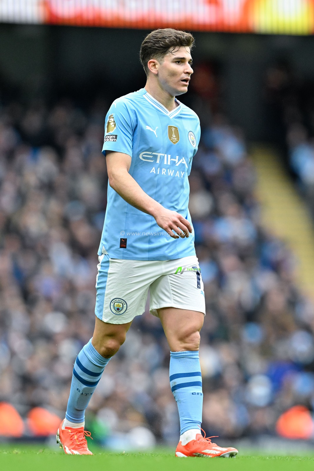 JuliÃ¡n Ãlvarez of Manchester City, during the Premier League match Manchester City vs Luton Town at Etihad Stadium, Manchester, United Kingdom, 13th April 2024

(Photo by Cody Froggatt/News Images)