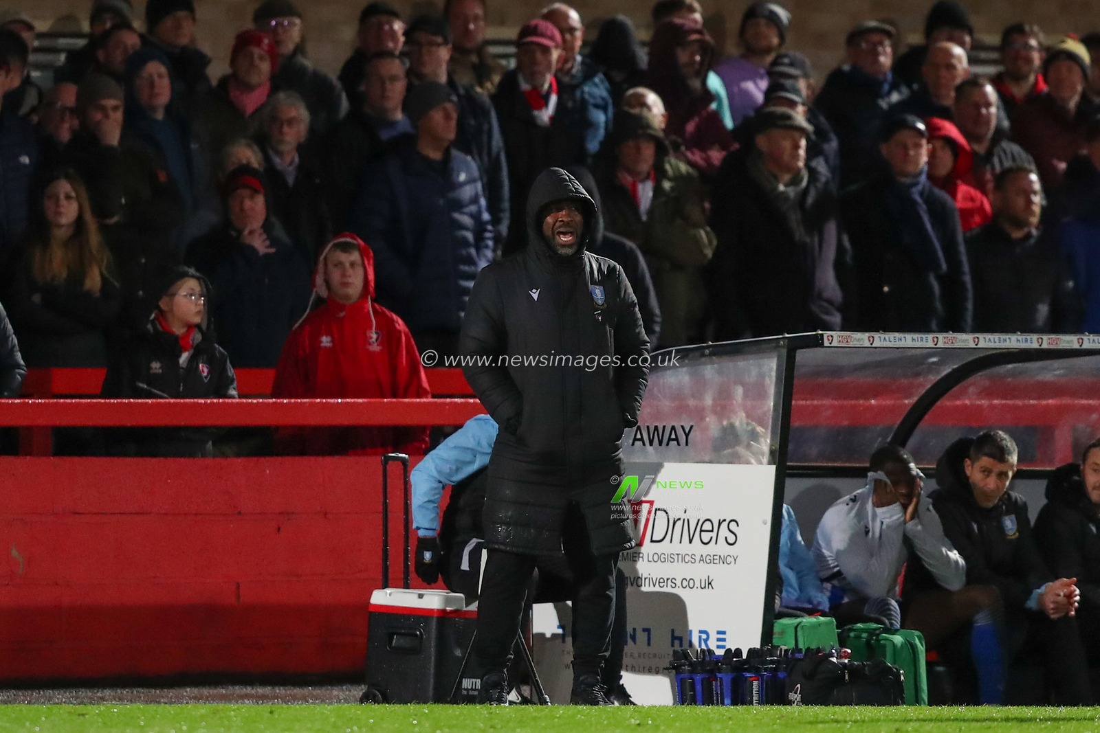 Darren Moore manager of Sheffield Wednesday during the Sky Bet League 1 match Cheltenham Town vs Sheffield Wednesday at The Completely-Suzuki Stadium, Cheltenham, United Kingdom, 29th March 2023

(Photo by Gareth Evans/News Images)