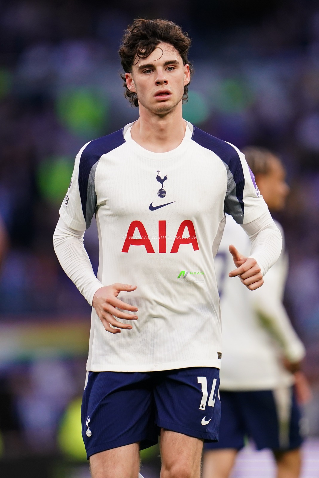 Archie Gray of Tottenham Hotspur during the Premier League match Tottenham Hotspur vs Brighton & Hove Albion at Tottenham Hotspur Stadium, London, United Kingdom on 18 April 2026

(Photo by Harvey Murphy/News Images)