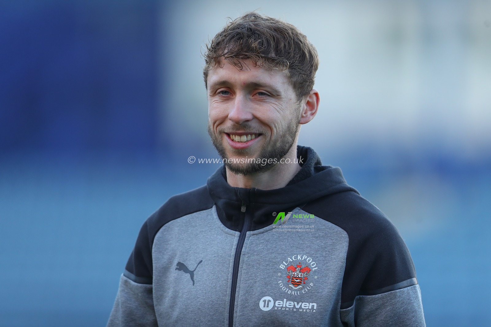 Matthew Pennington #5 of Blackpool arrives ahead of the Sky Bet League 1 match Portsmouth vs Blackpool at Fratton Park, Portsmouth, United Kingdom, 25th November 2023

(Photo by Gareth Evans/News Images)