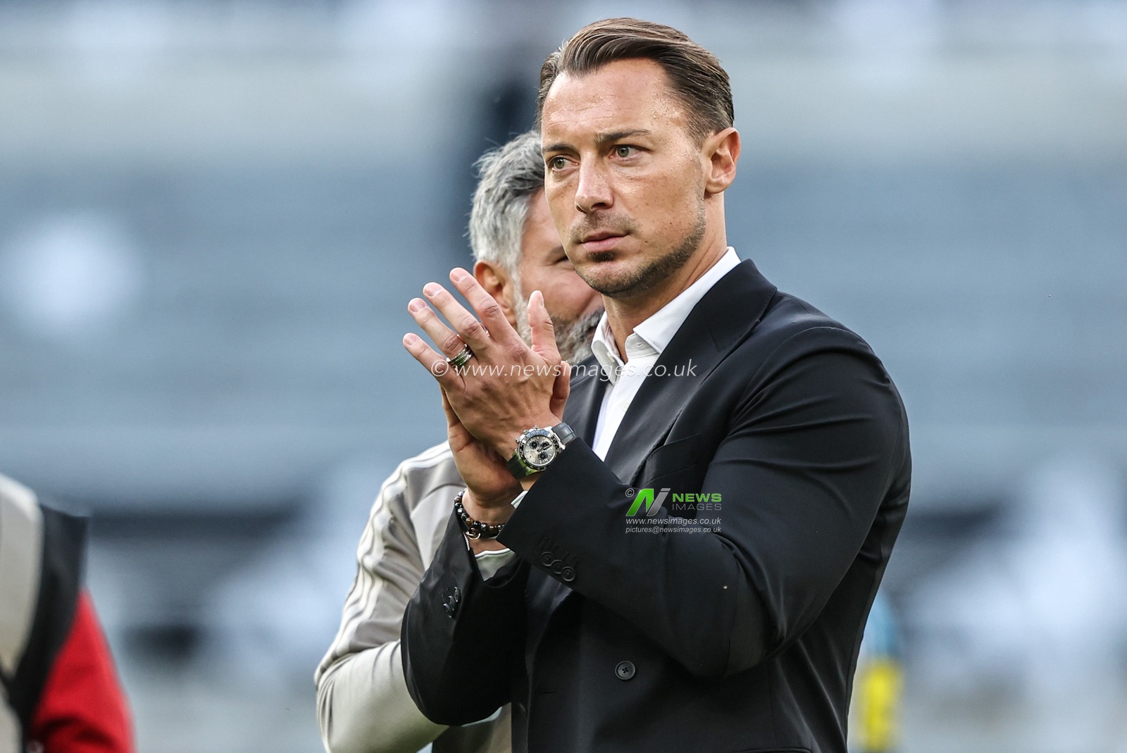 Matthias Jaissle manager of Newcastle United applauds the fans after the game during the Premier League match Newcastle Untied vs Liverpool at St. James's Park, Newcastle, United Kingdom on 23 August 2026

(Photo by Alfie Cosgrove/News Images)
