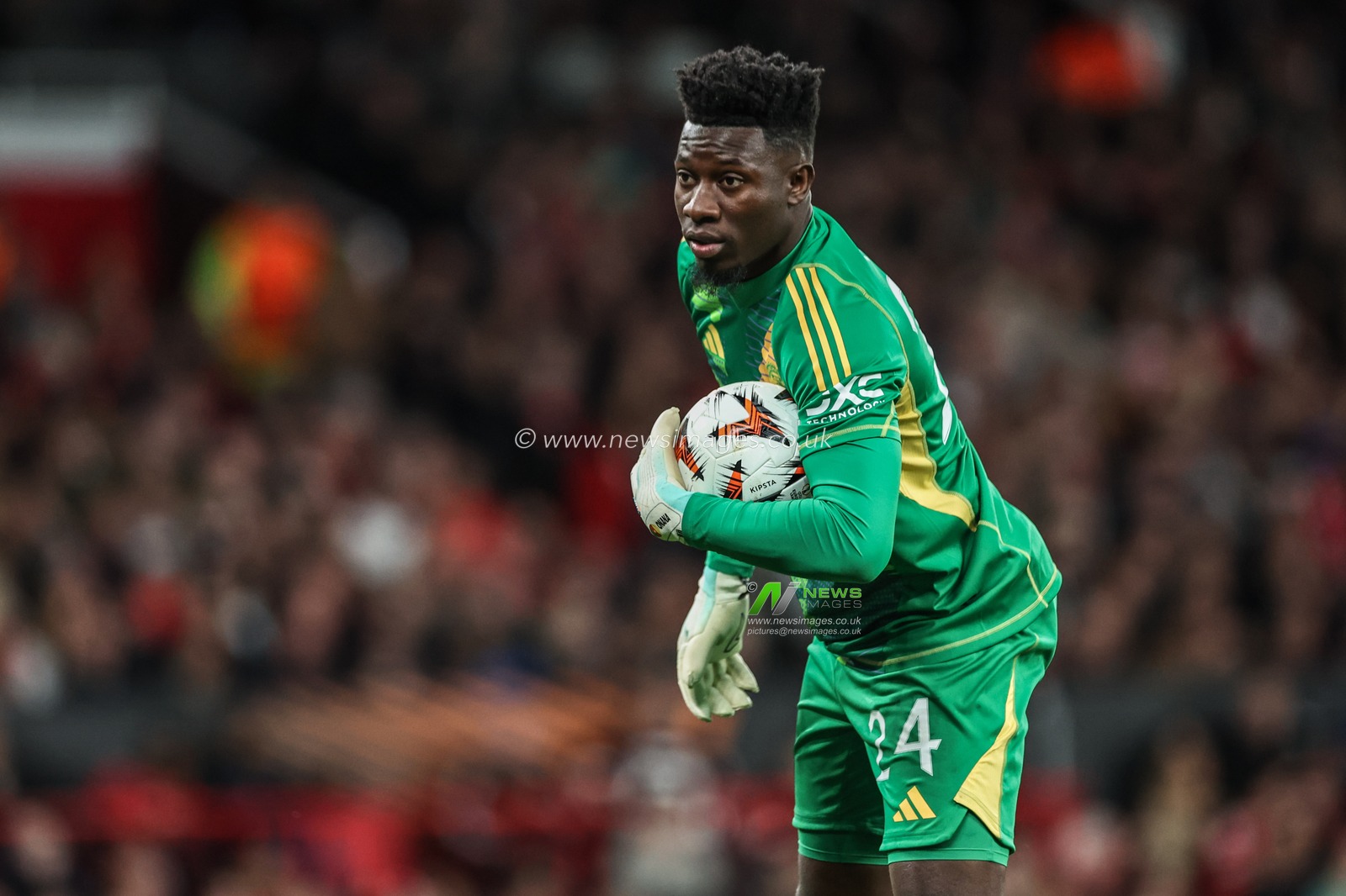 AndrÃ© Onana of Manchester United during the UEFA Europa League Semi-final match Manchester United vs Athletic Bilbao at Old Trafford, Manchester, United Kingdom, 8th May 2025

(Photo by Mark Cosgrove/News Images)