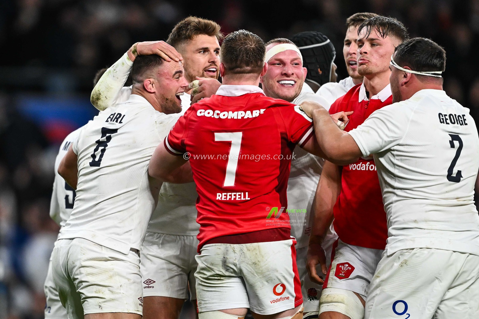 Ben Earl of England celebrates his try during the 2024 Guinness 6 Nations match England vs Wales at Twickenham Stadium, Twickenham, United Kingdom, 10th February 2024

(Photo by Craig Thomas/News Images)