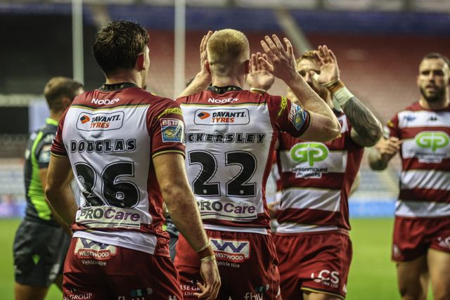 Zach Eckersley of Wigan Warriors celebrates his try during the Betfred Super League round 20 match Wigan Warriors vs Catalans Dragons at The Brick Community Stadium, Wigan, United Kingdom, 25th July 2025

(Photo by Alfie Cosgrove/News Images)