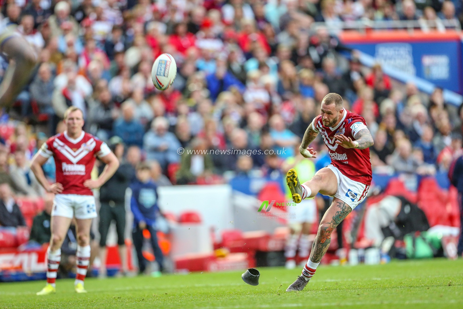 25th May 2019 , Anfield Stadium, Liverpool, England; Dacia Magic Weekend, Betfred Super League Round 16, Wigan Warriors vs Warrington Wolves ; Zak Hardaker (20) of Wigan Warriors scores a penalty

Credit: Mark Cosgrove/News Images