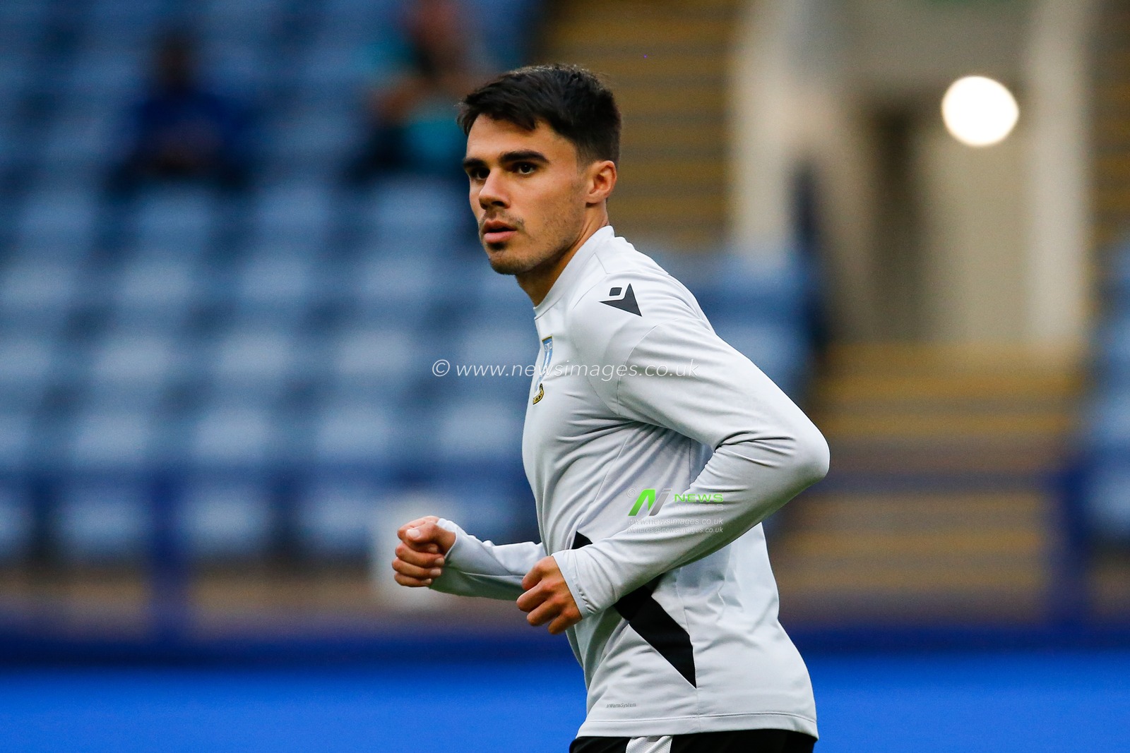 Reece James #33 of Sheffield Wednesday warms up before the Papa John's Trophy match Sheffield Wednesday vs Burton Albion at Hillsborough, Sheffield, United Kingdom, 20th September 2022

(Photo by Ben Early/News Images)