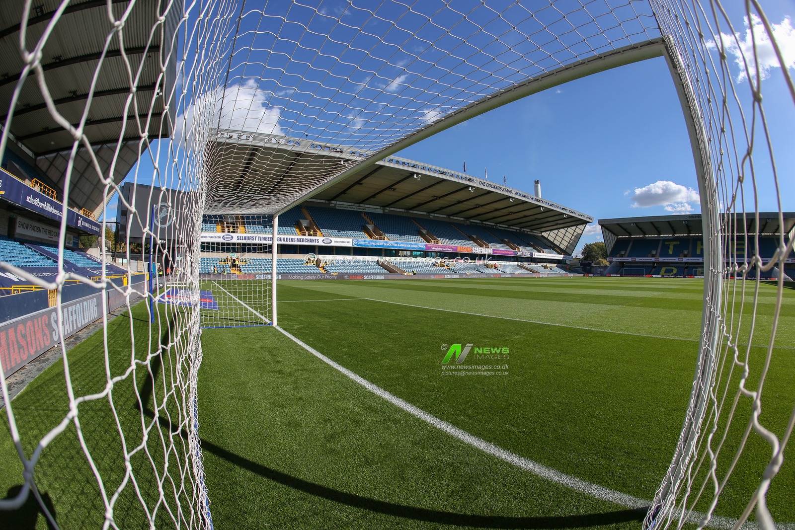 A general view of the stadium during the Sky Bet Championship match Millwall vs Middlesbrough at The Den, London, United Kingdom, 8th October 2022

(Photo by Arron Gent/News Images)